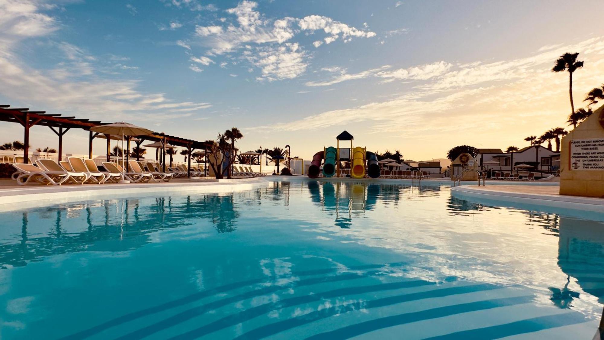 Caleta Dorada Aparthotel Caleta De Fuste Εξωτερικό φωτογραφία